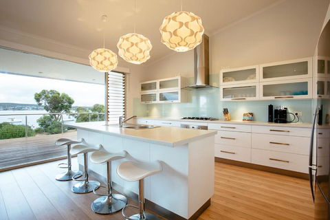 Seasalt - New Castle Holiday 3