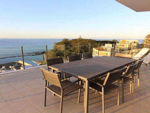 Strand Beachside 1003 Penthouse - New Castle Holiday 5
