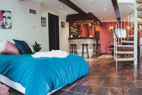 Serenity - New Castle Holiday 3