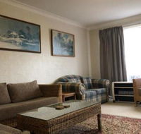Kirwan Court 2 - New Castle Holiday