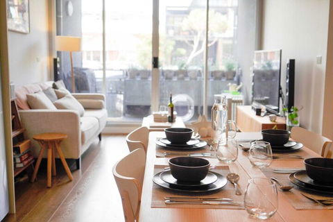 Trendy Modern 2BD Apartment Close To Beach & City - New Castle Holiday 4