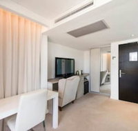 The Nest - Trendy Studio near Center with Roof Terrace - New Castle Holiday
