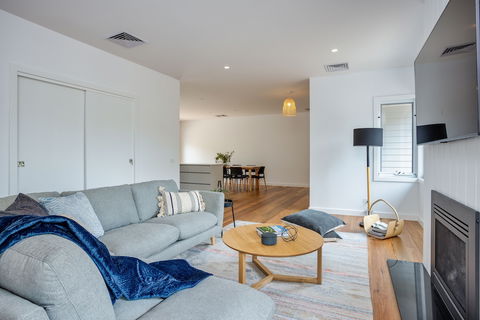 Molly's Beach House - New Castle Holiday 4