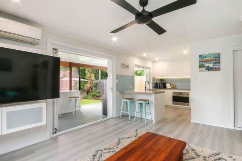 ? Hidden Backyard Oasis Close To Miami Beach - New Castle Holiday 4