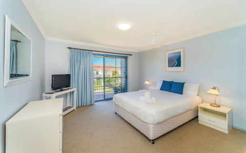 Beachside 2 - New Castle Holiday 5