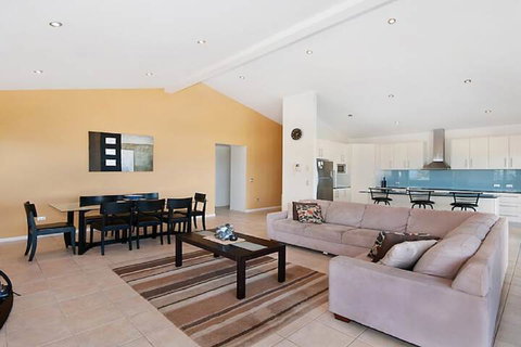 Byron At Lennox - New Castle Holiday 2