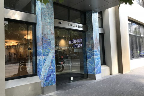 225 Melbourne Tower - New Castle Holiday 1