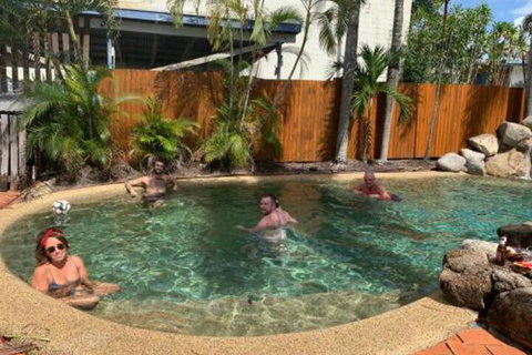 Mummas Hostel Cairns - New Castle Holiday 2