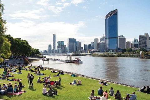 3 Bedroom Character Home Near CBD - New Castle Holiday 3