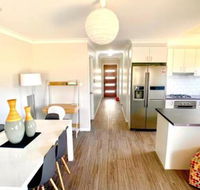 Modern Majestic everything you need private location - New Castle Holiday