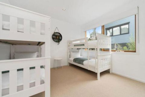 Blairgowrie Beach Villa - New Castle Holiday 3