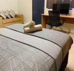 Riverside Hotel - New Castle Holiday