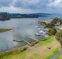 Bruces Waterside Units - New Castle Holiday
