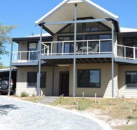 Jay's Beach House - New Castle Holiday