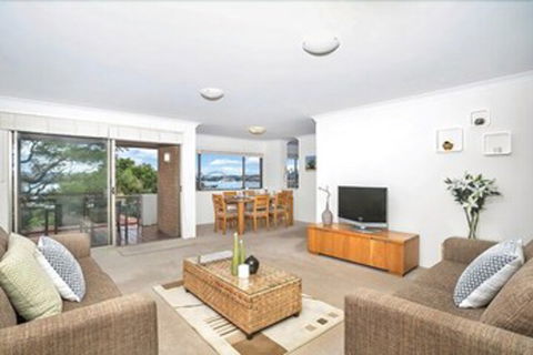 The Apartment Service NAP13 - New Castle Holiday 2