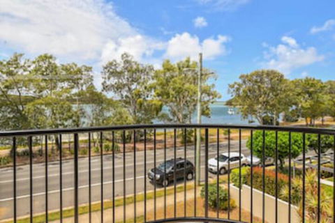Coral Breeze Bradman Avenue Maroochydore - New Castle Holiday 0