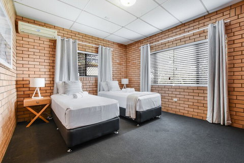 Waterfront Haven At Maroochydore - New Castle Holiday 7