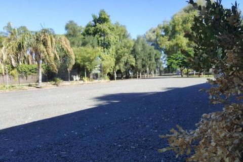 Back O Bourke Motel - New Castle Holiday 7