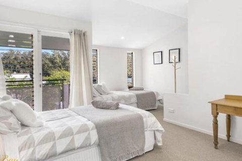 Campbell Cove 60 Campbell Avenue - New Castle Holiday 6