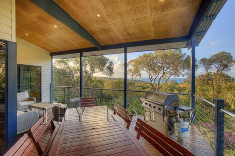 Eagle Vista - New Castle Holiday 1