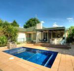 Murray House - New Castle Holiday