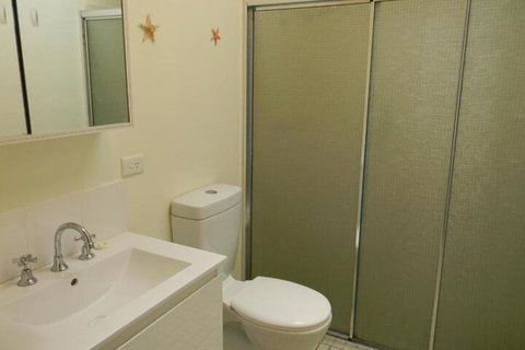 The Beach House - New Castle Holiday 6