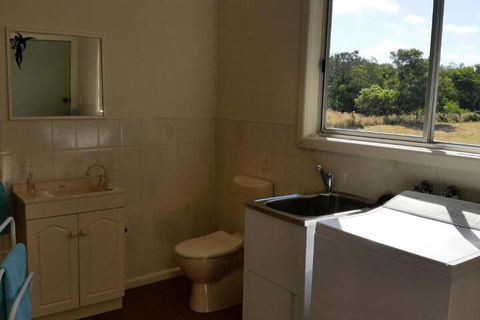 Bushland Retreat - New Castle Holiday 4