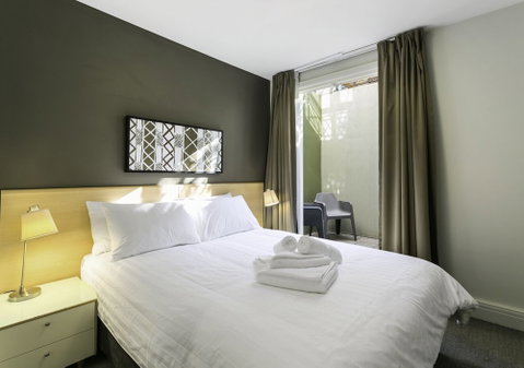 DARLING A Tidy Space In A Great Location - New Castle Holiday 1