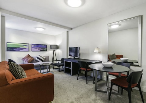 DARLING A Tidy Space In A Great Location - New Castle Holiday 3