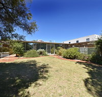 Comfy Home near Airport  City 2280 - New Castle Holiday