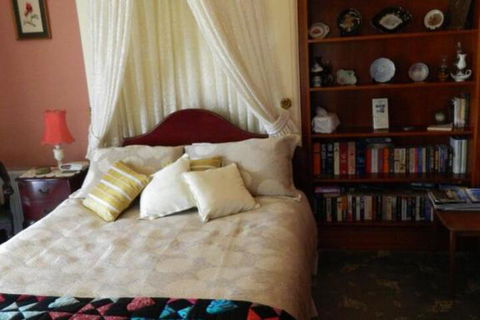 Pepper Tree Ridge B & B - New Castle Holiday 7