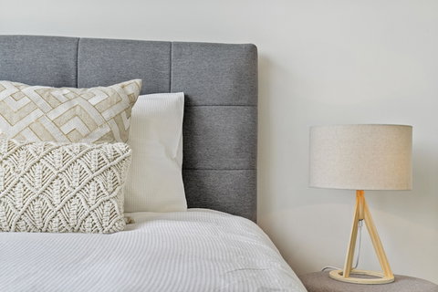 Modern Apartment Next To Largest Shopping Centre - New Castle Holiday 5