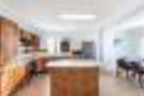 Ronald Avenue 57 - New Castle Holiday 3