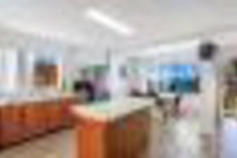 Ronald Avenue 57 - New Castle Holiday 5