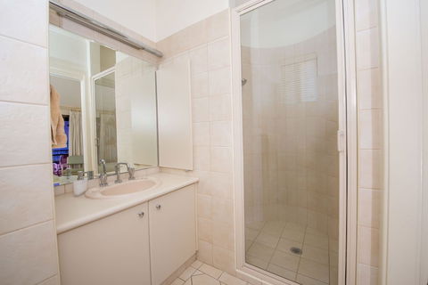 A Yachtsmans Rest Unit 4, 37 Victoria Parade - New Castle Holiday 0