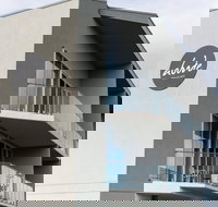 Abode Hotel Malua Bay - New Castle Holiday