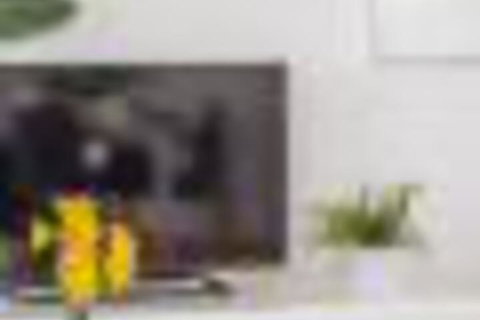 Stunning Story Bridge & Brisbane River Views - New Castle Holiday 4