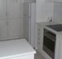 Luxury Stay in the East End Accommodation - New Castle Holiday