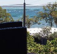 3 Bedroom House Government Road 117a Pollys View FREE WIFI  PET FRIENDLY - New Castle Holiday