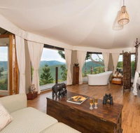 Clouds Safari - New Castle Holiday