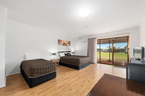 Barmera Country Club Motor Inn - New Castle Holiday 4
