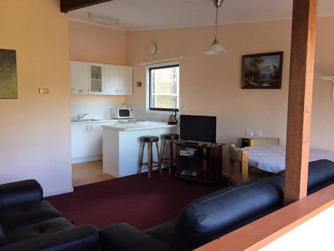 Mistral 2 - New Castle Holiday 4