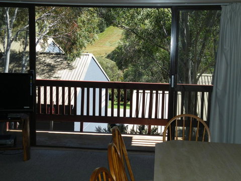 Mowamba E1 - New Castle Holiday 5