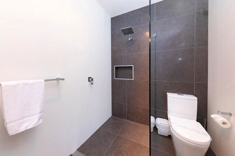 Surfmist - New Castle Holiday 6