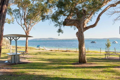 Dutchies Dream - New Castle Holiday 1