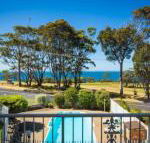 Ballingalla Apartments by the Golf Course - New Castle Holiday