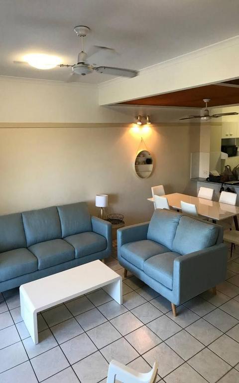 Beach Front Villa At Tangalooma - New Castle Holiday 4