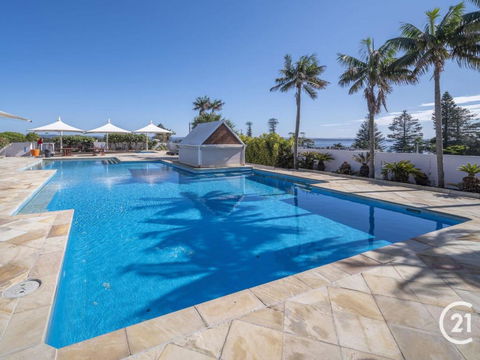 The Oaks Waterfront Resort Unit 502 - New Castle Holiday 3