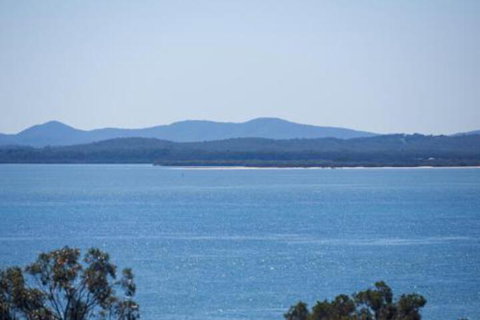 Kallaroo Street 3 Corlette - New Castle Holiday 2