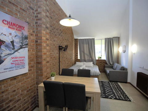 Gables 11 On Clyde Street - New Castle Holiday 2